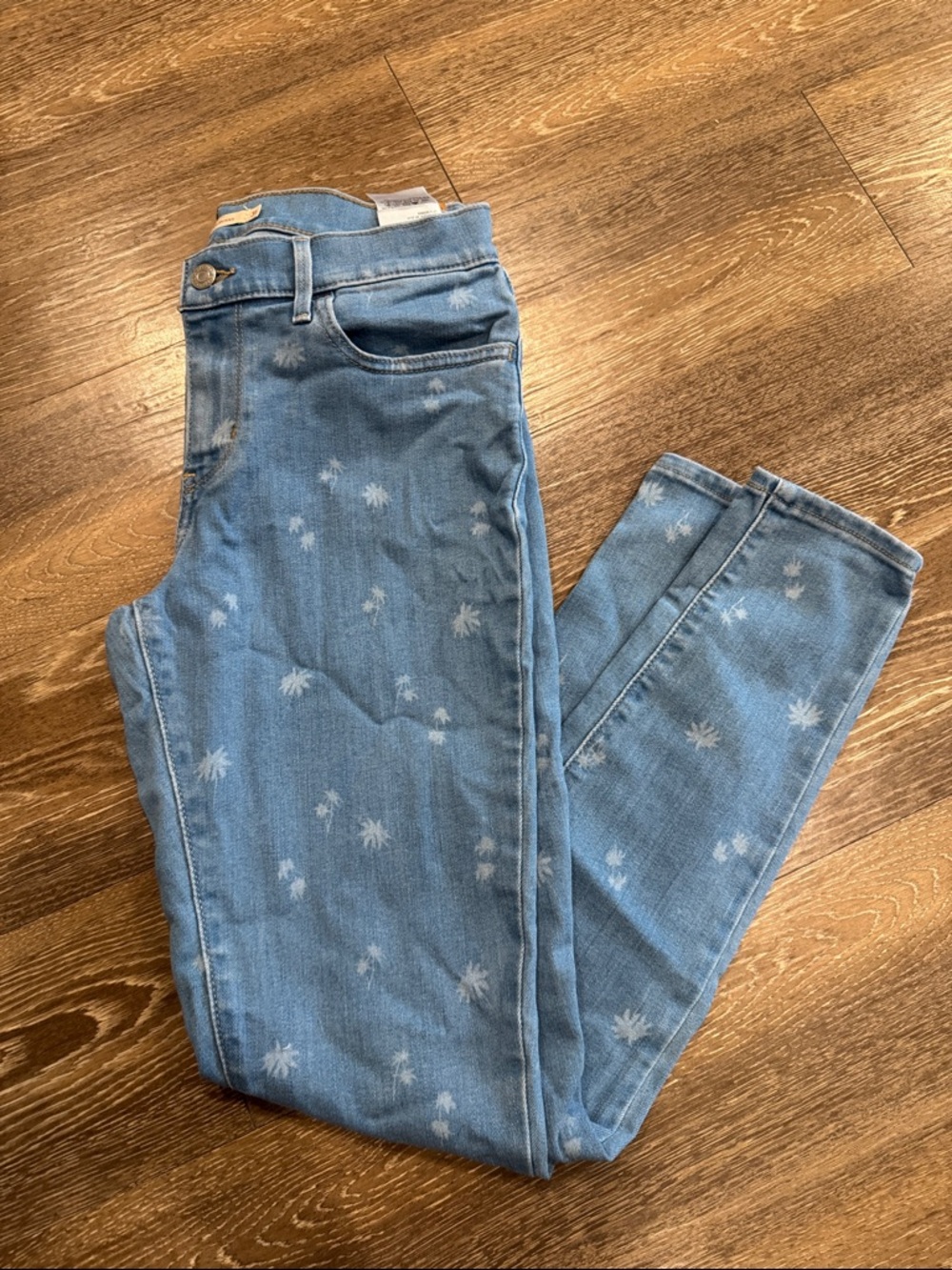 Levi's 710 Light Blue Skinny Jeans with Subtle Palm Print